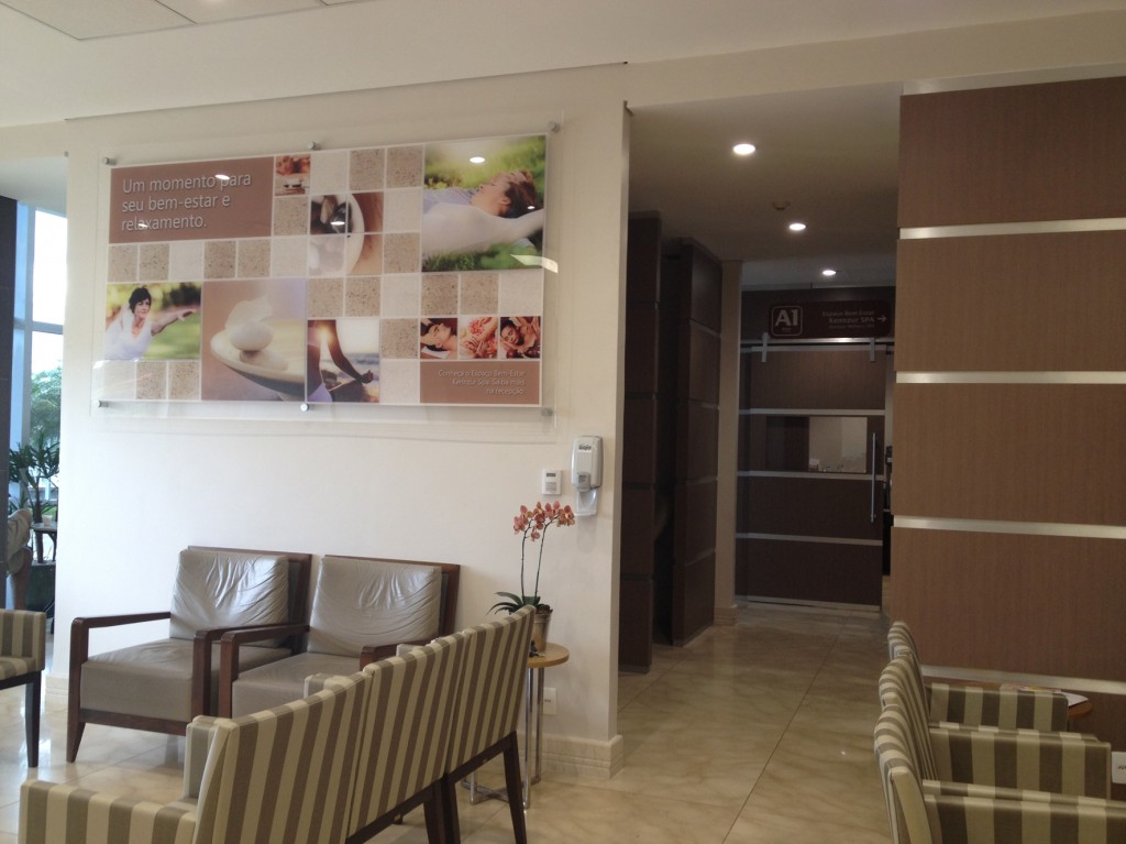 Vista geral da sala de espera do espa&ccedil;o Einsten