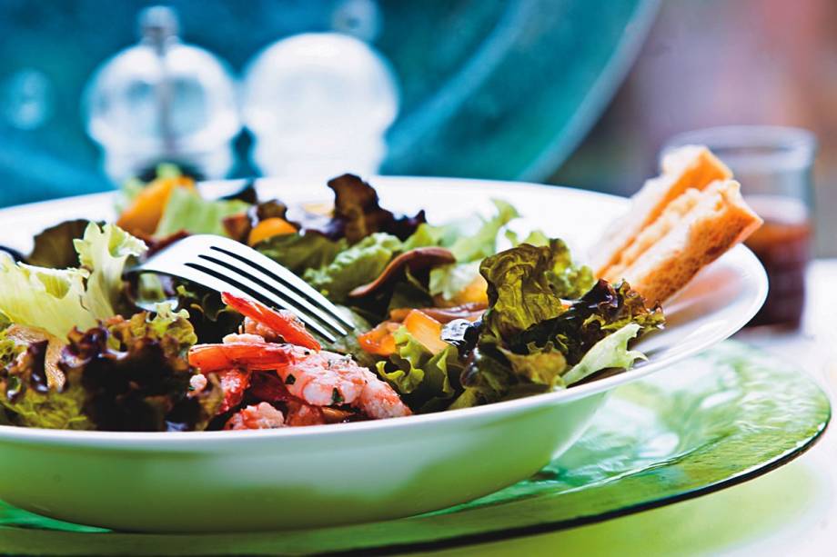 A chamada edith piaf: com camarão salteado no alho A chamada edith piaf: com camarão salteado no alho