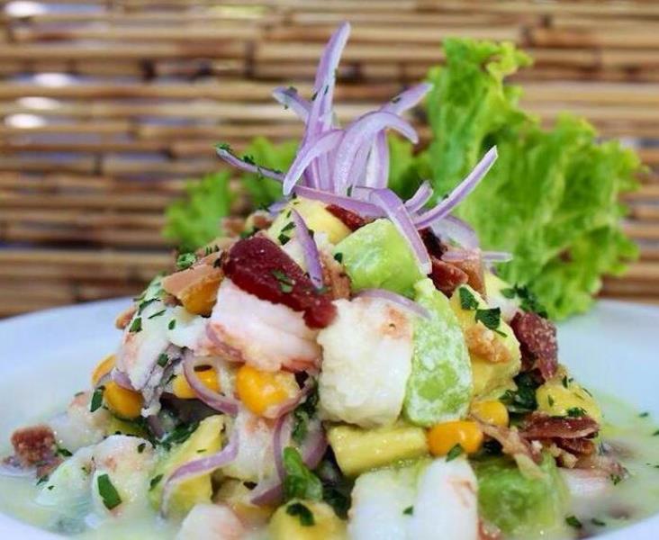 Ceviche mexicano: adição de abacate