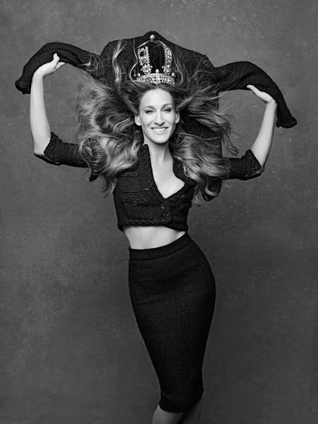 Sarah Jessica Parker foi premiada com uma coroa na sessão de fotos Sarah Jessica Parker foi premiada com uma coroa na sessão de fotos