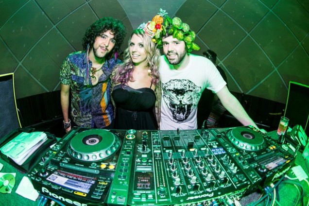 Savannah: Leandro Pardí, Lily Scott e Leonardo Polo no comando dos pick-ups Savannah: Leandro Pardí, Lily Scott e Leonardo Polo no comando dos pick-ups