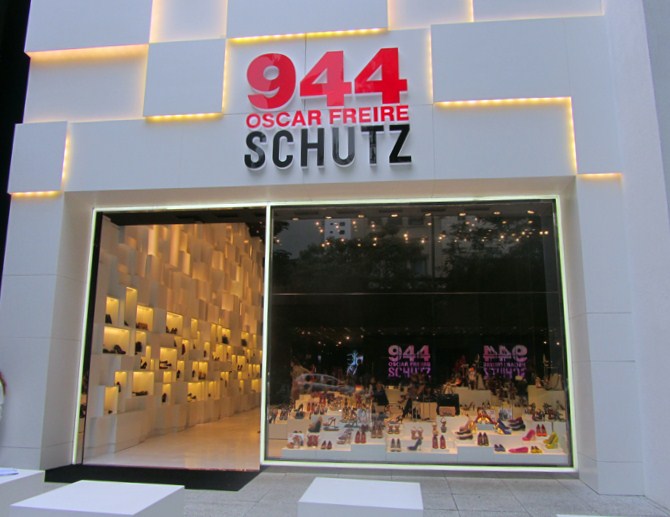 Schutz, na Oscar Freire Schutz, na Oscar Freire