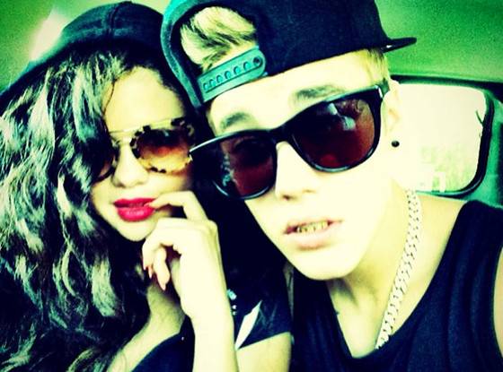 Vaza na internet dueto inédito dos ex-namorados Justin Bieber e Selena Gomez, ouça aqui: