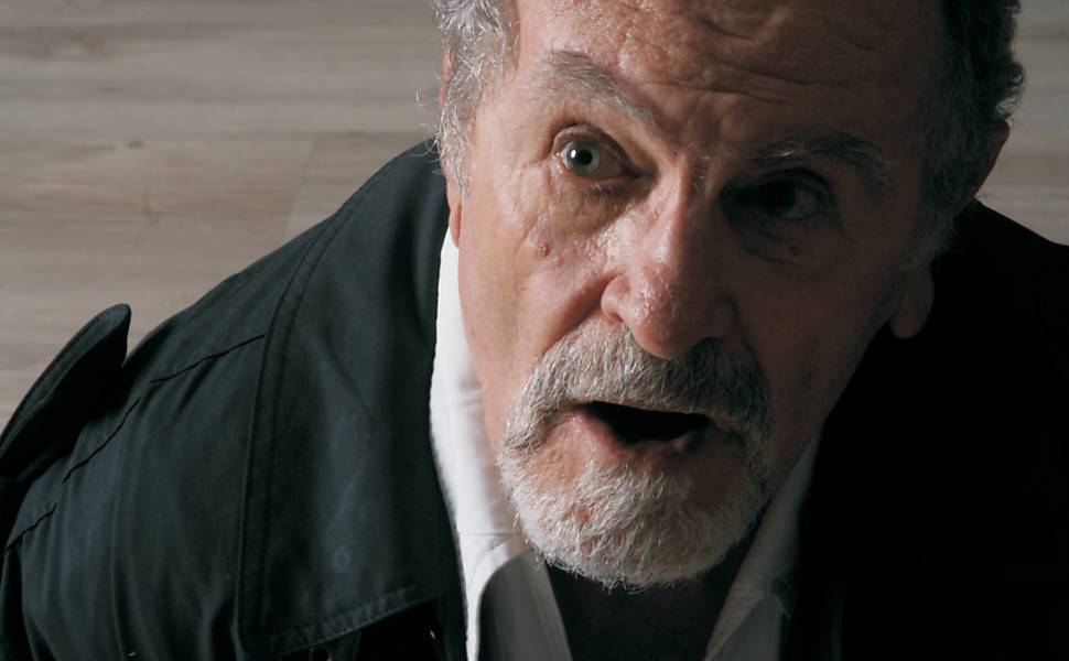 Antonio Petrin está no monólogo Ser Ator Antonio Petrin está no monólogo Ser Ator