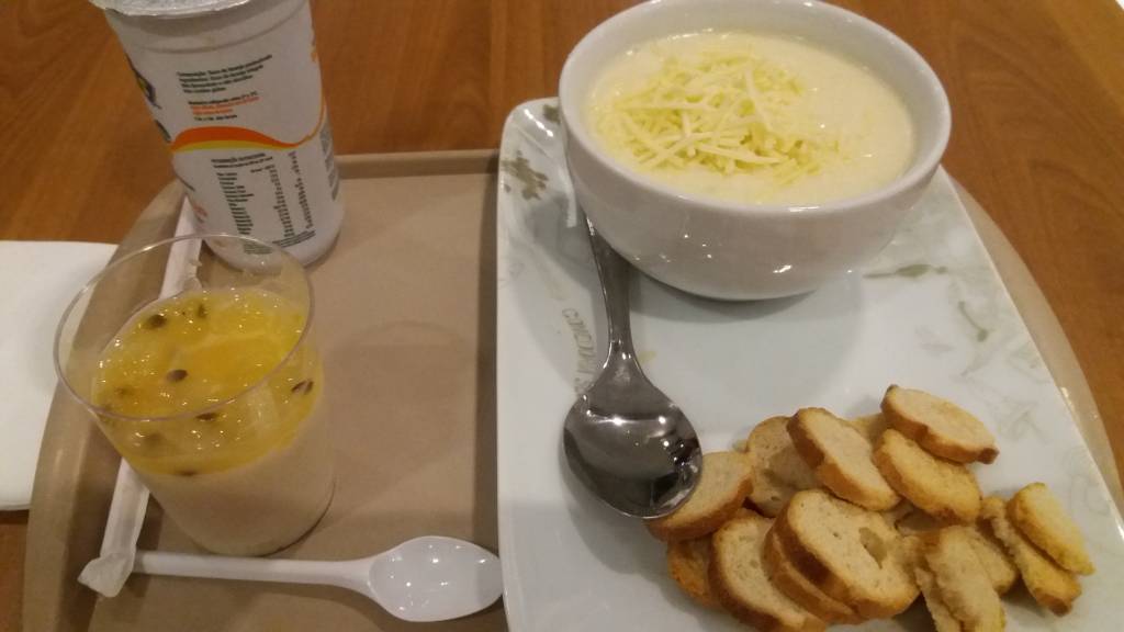 Como comer bem e gastar pouco nas comedorias do Sesc