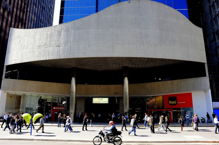 Shopping Center 3: complexo de lojas foi inaugurado em 1969