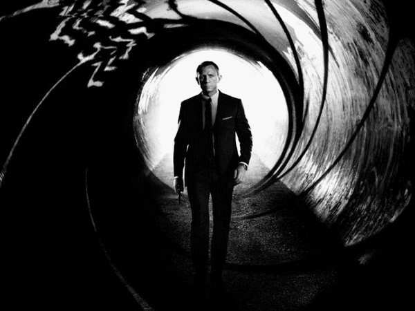Divulgado trailer do novo filme de James Bond