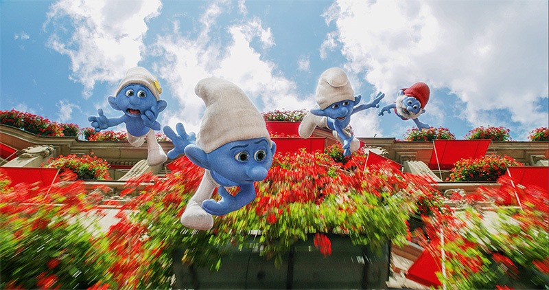 Os Smurfs 2: os personagens caindo pela janela, locações em Paris