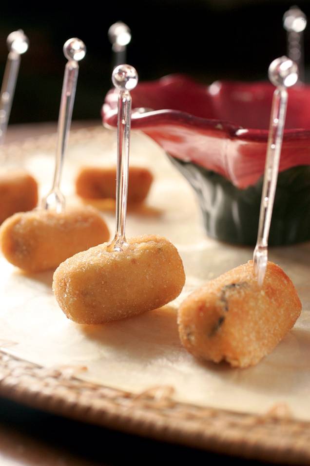 Croquetes de pupunha: R$ 62,40 o quilo Croquetes de pupunha: R$ 62,40 o quilo