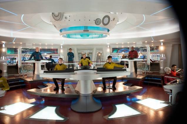 Além da Escuridão - Star Trek: a equipe da nave Enterprise Além da Escuridão - Star Trek: a equipe da nave Enterprise