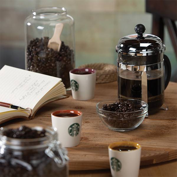 A Starbucks da Haddock Lobo oferecerá seminários de uma hora e meia, durante quatro domingos A Starbucks da Haddock Lobo oferecerá seminários de uma hora e meia, durante quatro domingos