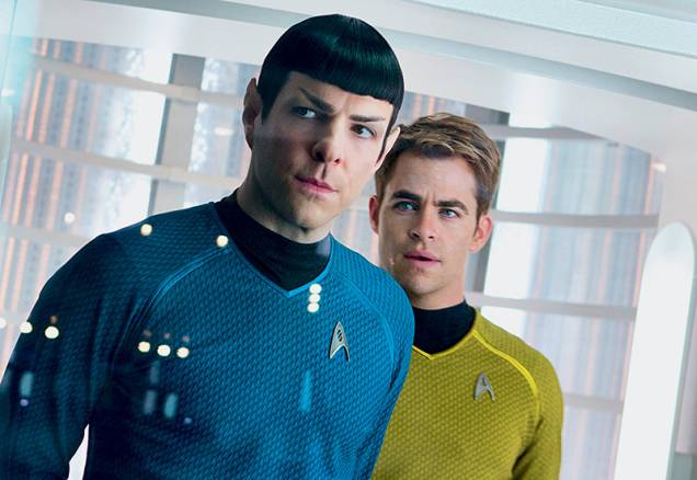 Além da Escuridão - Star Trek: Spock e Kirk são tripulantes da Enterprise à procura de um terrorista Além da Escuridão - Star Trek: Spock e Kirk são tripulantes da Enterprise à procura de um terrorista