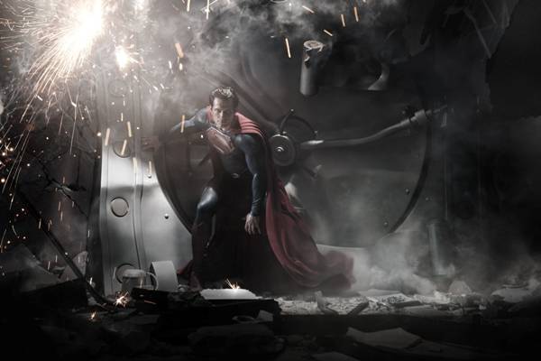 Primeira imagem do novo Superman