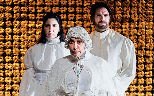 Cris Rocha, Kátia Daher e José Roberto Jardim, da Cia. Os Fofos Encenam, integram o elenco do drama Terra de Santo Cris Rocha, Kátia Daher e José Roberto Jardim, da Cia. Os Fofos Encenam, integram o elenco do drama Terra de Santo