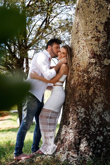 O casamento da sertaneja Thaeme será em Cancún