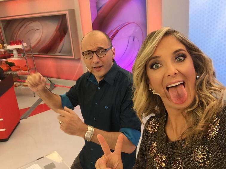 “Fiquei bem triste”, diz Ticiane Pinheiro sobre o fim do ‘Programa da Tarde’