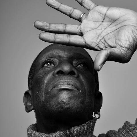 O baterista nigeriano Tony Allen O baterista nigeriano Tony Allen