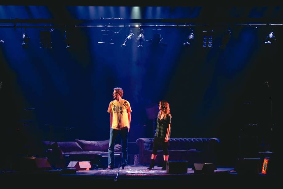 O drama Trilhas Sonoras de Amor Perdidas traz Natália Lage O drama Trilhas Sonoras de Amor Perdidas traz Natália Lage