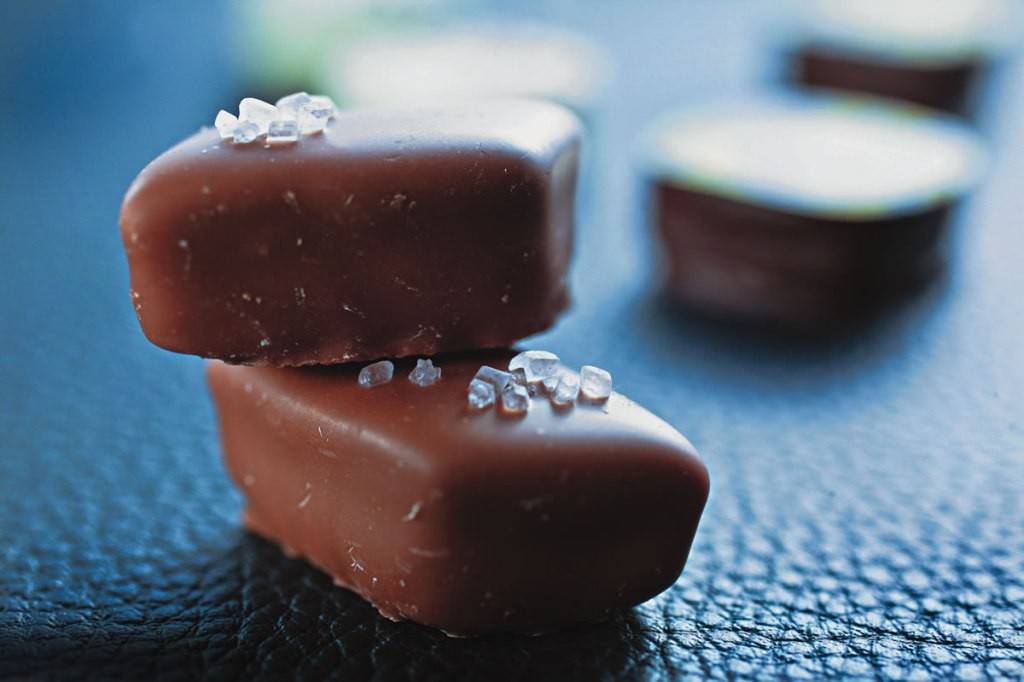 Bombom de caramelo com sal: opção na Valrhona