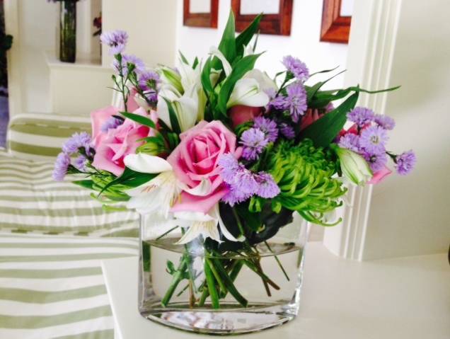 Arranjo de flores da floricultura Amarela Flores Arranjo de flores da floricultura Amarela Flores