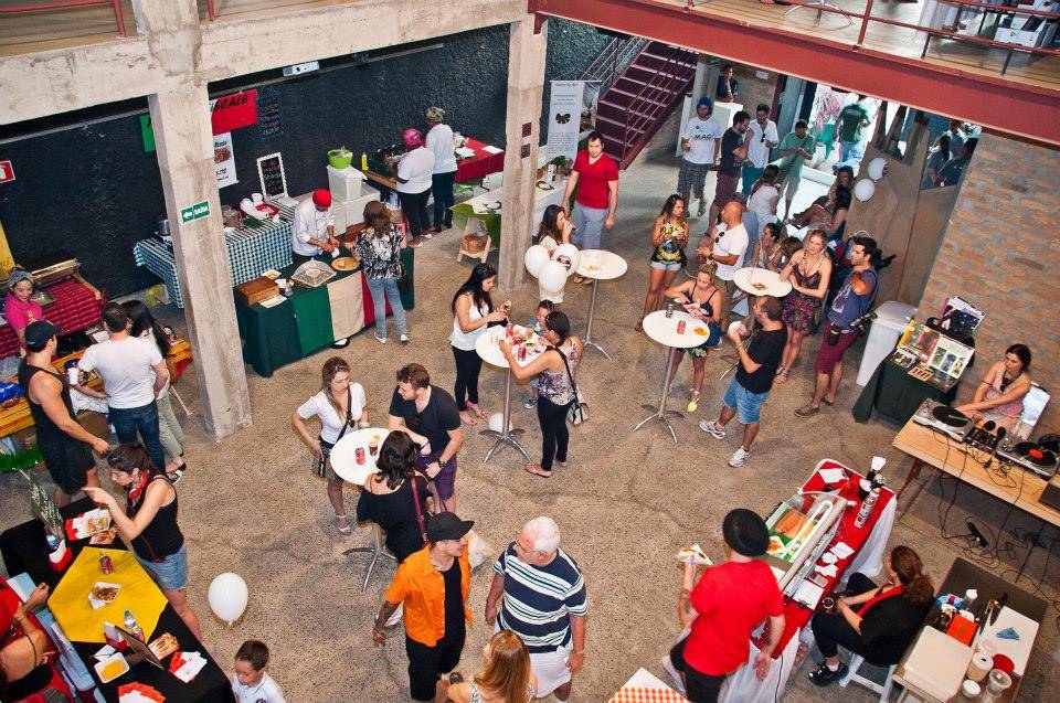 A galeria procura hamornizar cultura e comida A galeria procura hamornizar cultura e comida