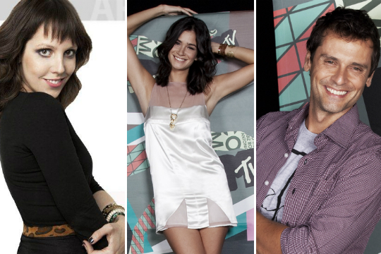 VJs da MTV divulgam VMB com bicicletada em São Paulo