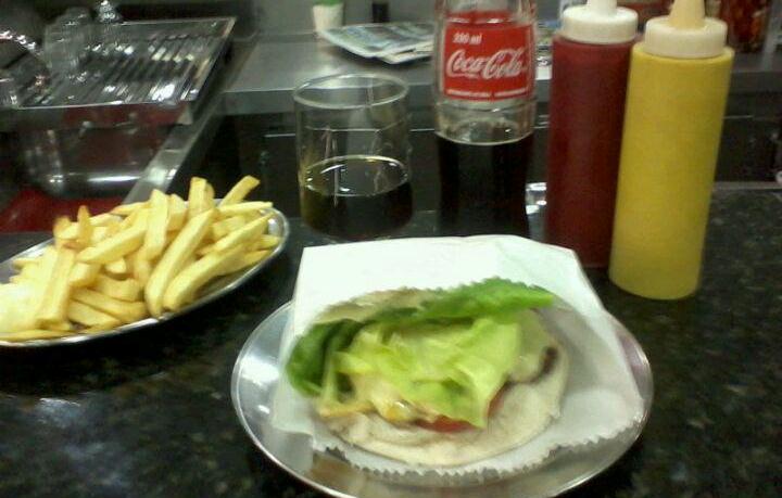 Sorveteria e Lanchonete Ypê Sorveteria e Lanchonete Ypê