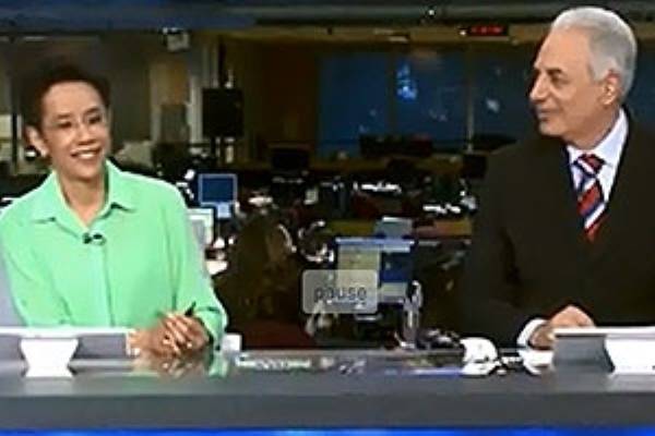 Apresentadora do ‘Jornal da Globo’ esquece de dar boa noite e leva bronca do colega de bancada; assista