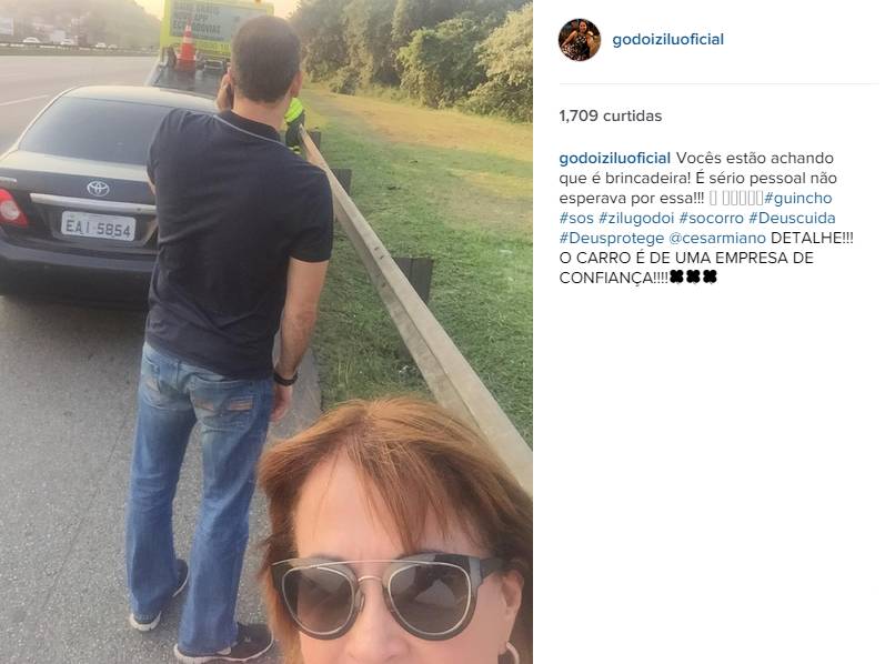 Carro de Zilu Godoi quebra no meio da rua e ela pede carona no Instagram