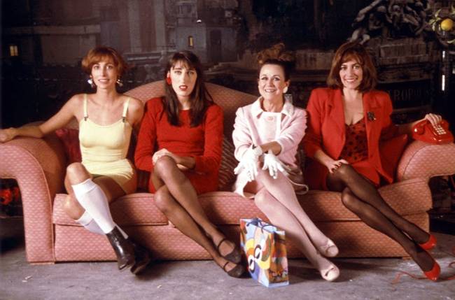 mulheres-a-beira-de-um-ataque-de-nervos.jpeg Almodóvar - Mulheres à Beira de um Ataque de Nervos