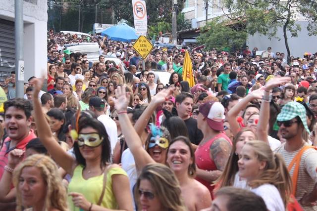 Doria quer pôr carnaval de blocos na 23 de Maio
