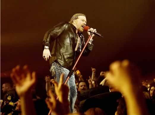 Guns N’ Roses anuncia outro show em SP e série de apresentações no Brasil em 2026