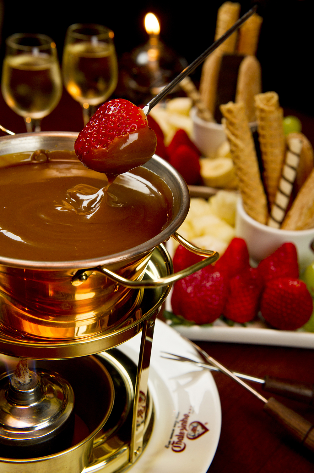 fondue-de-doce-de-leite-la-salamandra_era_uma_vez_um_chalezinho.jpeg Fondue de doce de leite Era uma Vez um Chalezinho