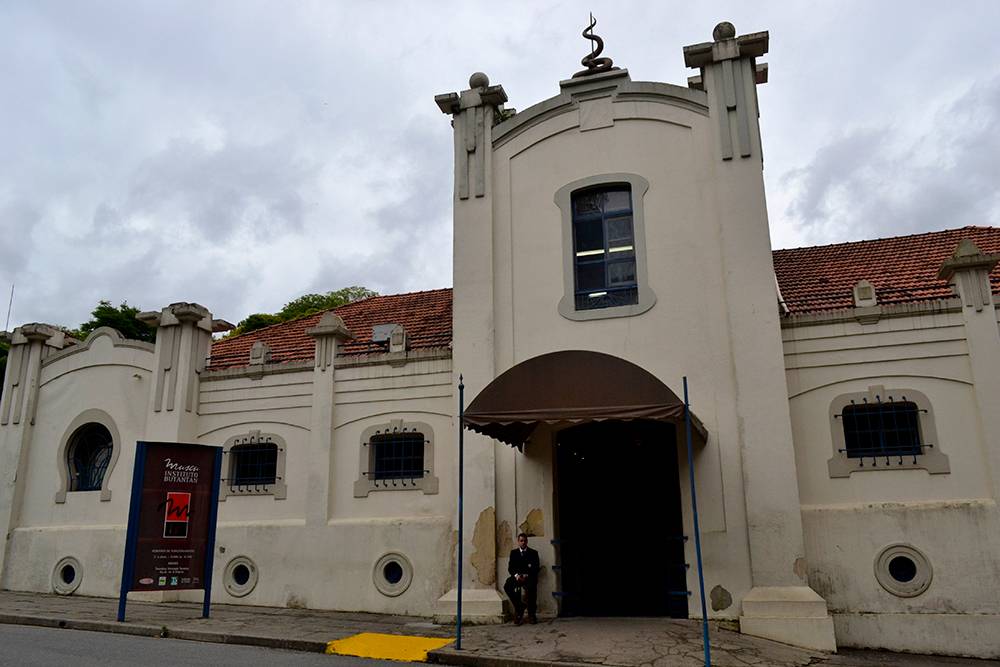 Coronavírus: Butantan suspende visita a museus