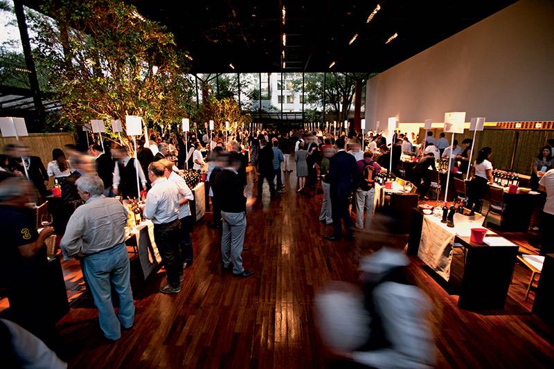World Wine Experience tem degustação de vinhos ibéricos