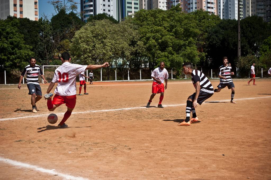 Pesquisa do HCor aponta futebol como vilão de lesões no joelho