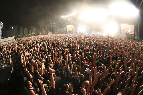 Lollapalooza é notificado por violações do direito à meia-entrada