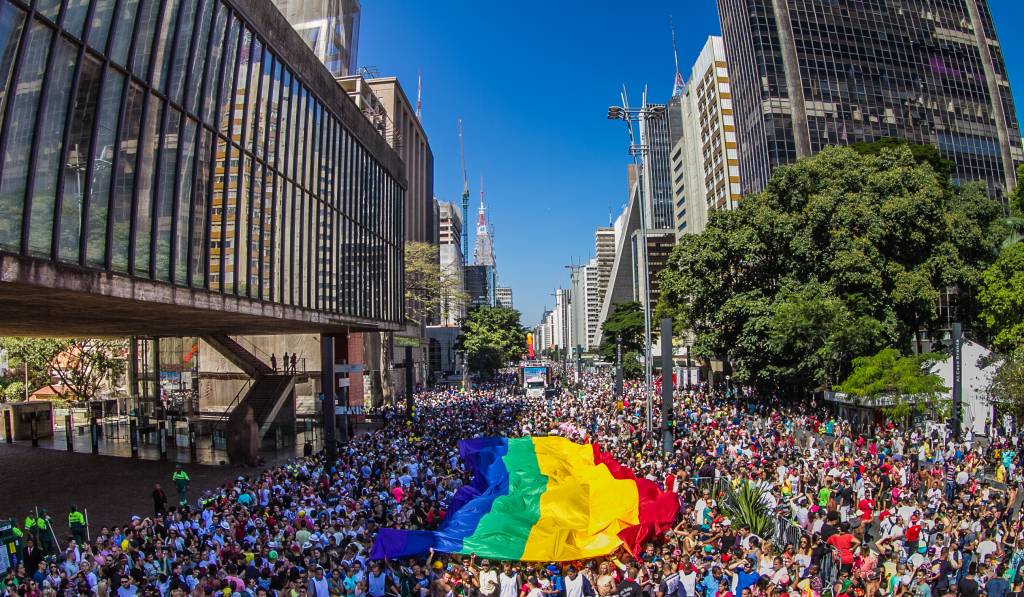Ministra do Supremo Tribunal Federal suspende ação e barra ‘cura gay’