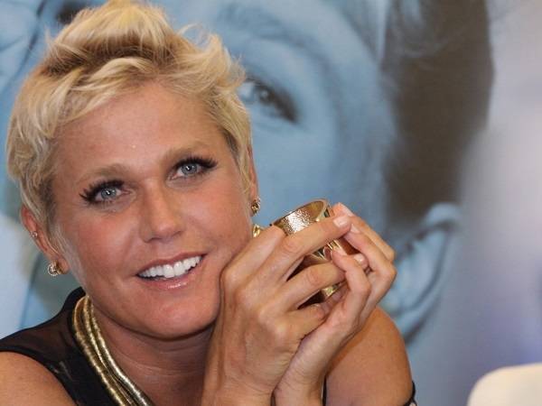Xuxa pede em rede social prisão de padre
