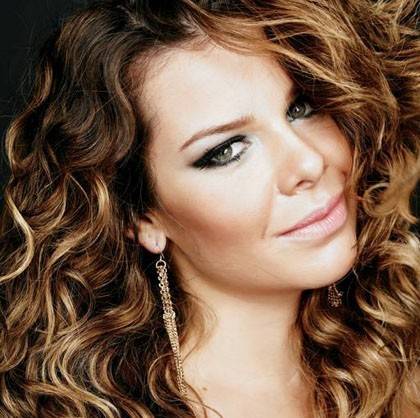 Globo não renova contrato com Fernanda Souza