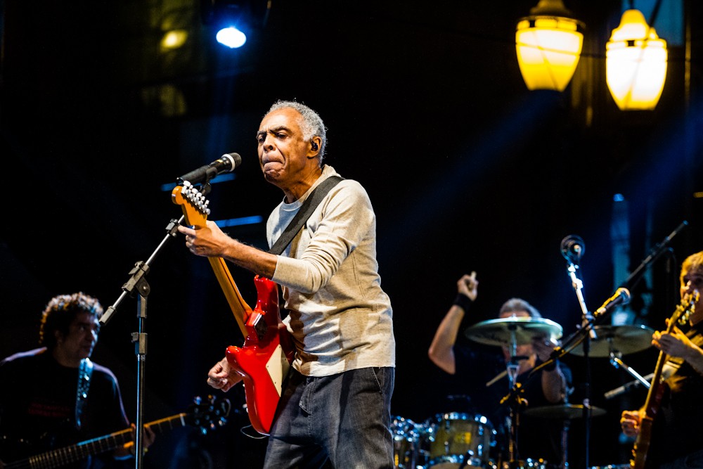 Gilberto Gil e Vai-Vai fazem show grátis no aniversário da cidade
