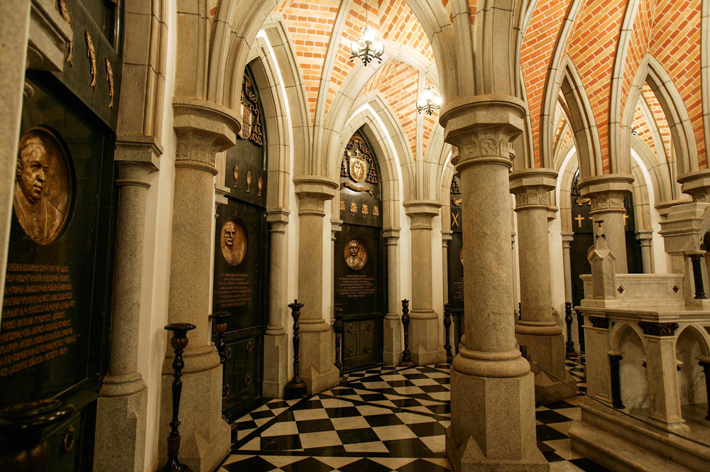 Cripta da Sé tem 619 metros quadrados e 7 metros de altura