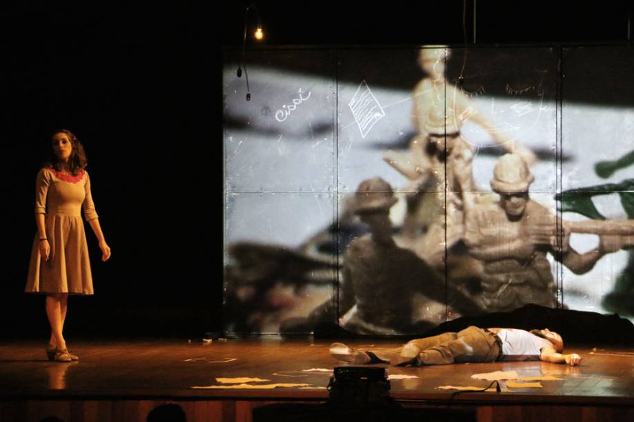 Quitéria Kelly e Henrique Fontes: atores do Grupo Carmin, do Rio Grande do Norte Quitéria Kelly e Henrique Fontes: atores do Grupo Carmin, do Rio Grande do Norte