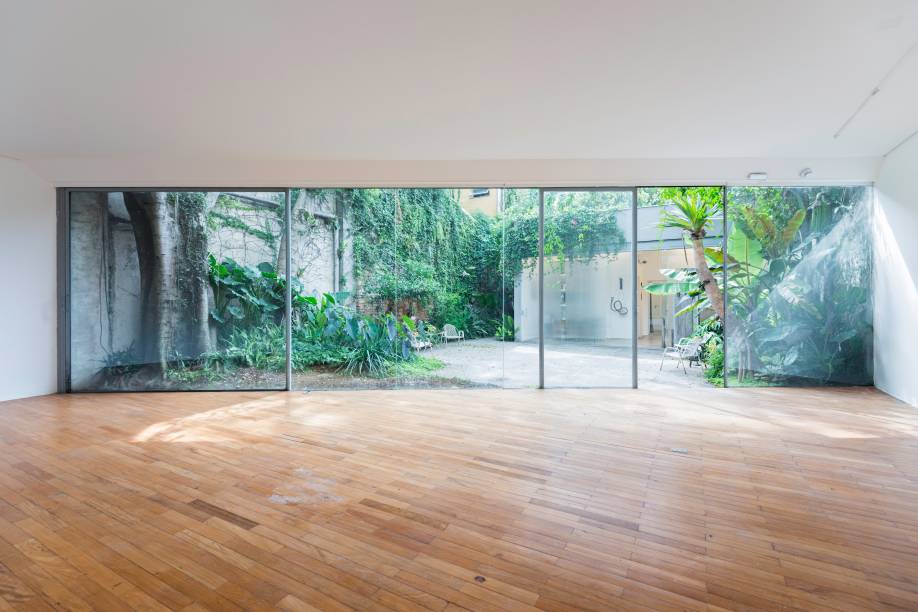 Galeria Mendes Wood DM