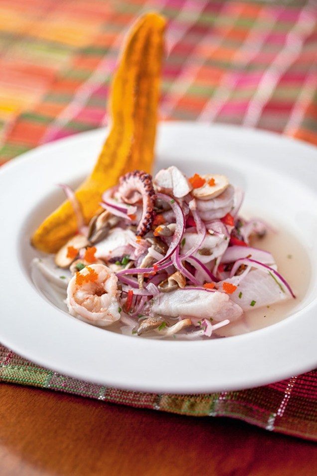 Suri Ceviche Bar: com camar&atilde;o, polvo e  cogumelo