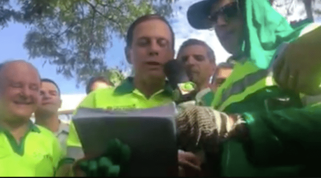 João Dória puxa coro contra pichadores
