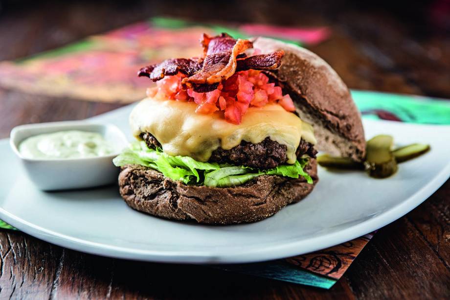 O market street, montado no pão australiano O market street, montado no pão australiano