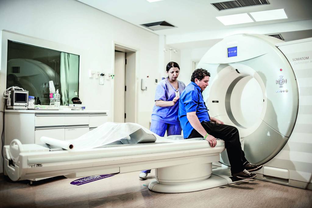 Um em cada seis exames do Corujão é na rede privada