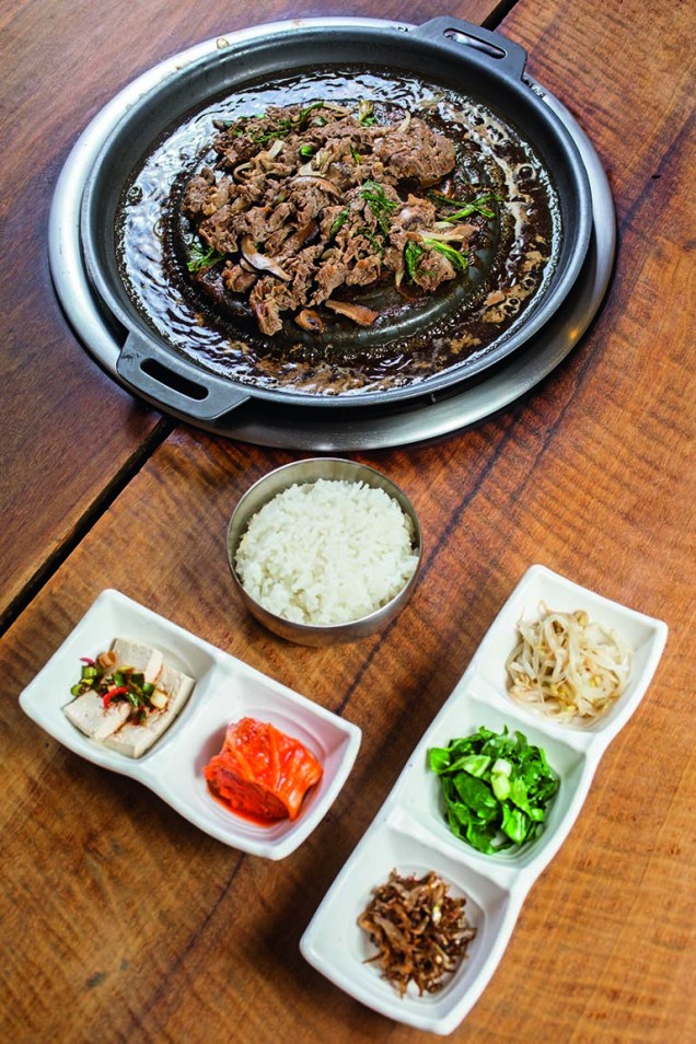 A carne do Portal da Coreia: com v&aacute;rias guarni&ccedil;&otilde;es