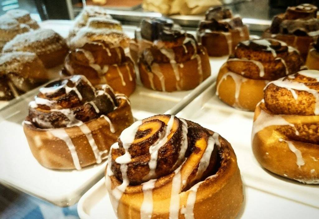 Cinnamon Roll (R$ 8,00), da Shimura P&atilde;es e Doces: receita de Rog&eacute;rio Shimura, padeiro do ano